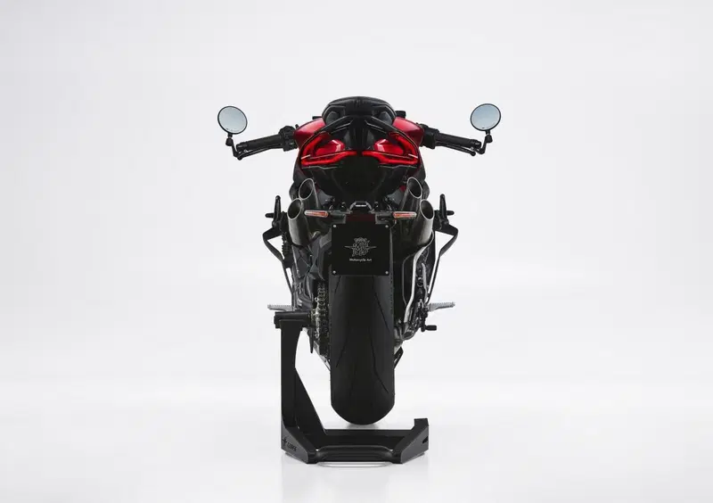 MV Agusta Brutale 1000 Brutale 1000 RR (2026) (7)