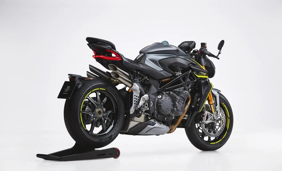 MV Agusta Brutale 1000 Brutale 1000 RR (2026) (13)