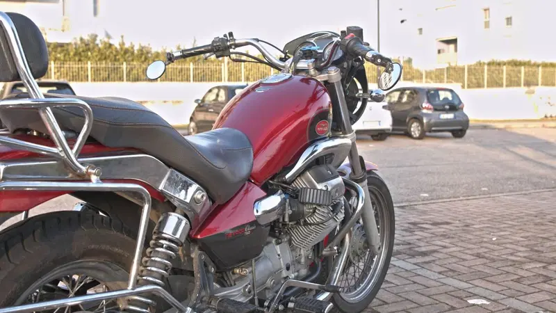 Moto Guzzi Nevada 750 Classic i.e. (2004 - 06) (2)
