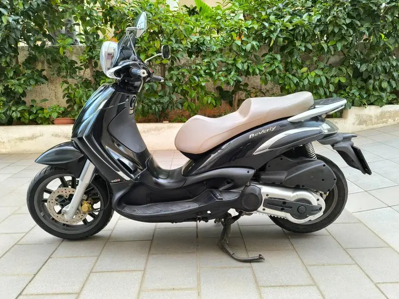 Piaggio Beverly 400 i.e. (2006 - 10)