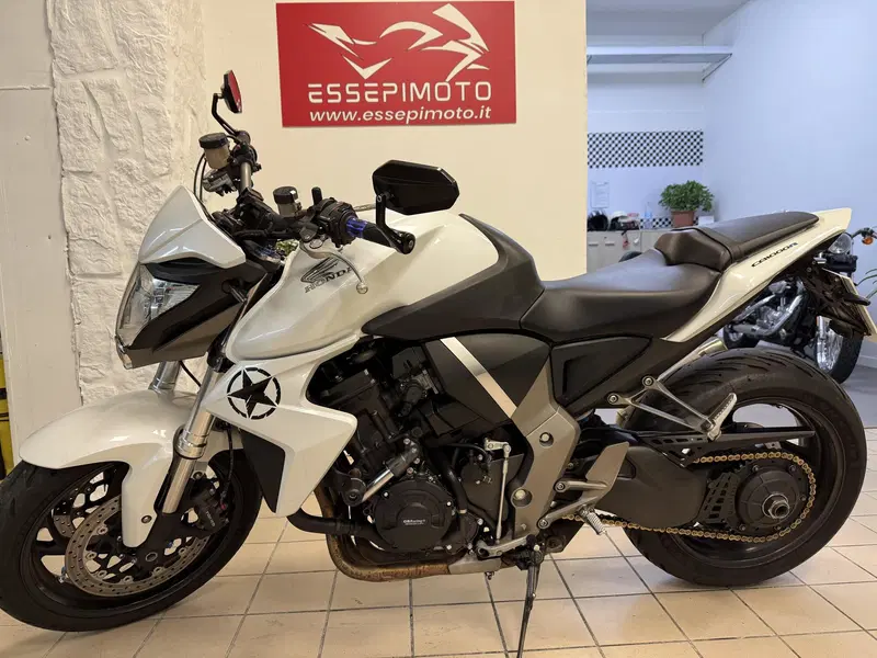 Honda CB 1000 R (2008 - 10) (2)