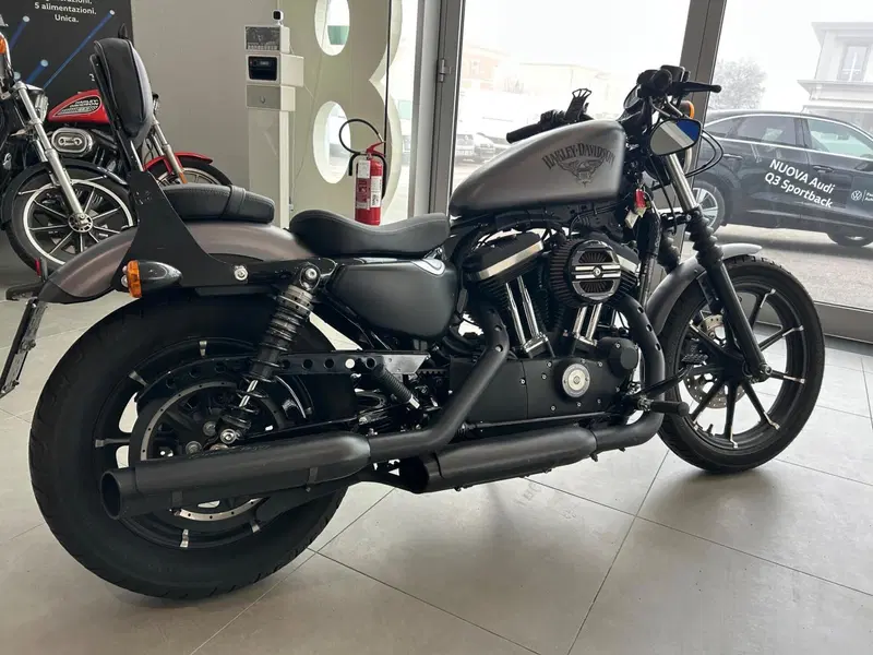 Harley-Davidson 883 Iron (2012 - 14) - XL 883N