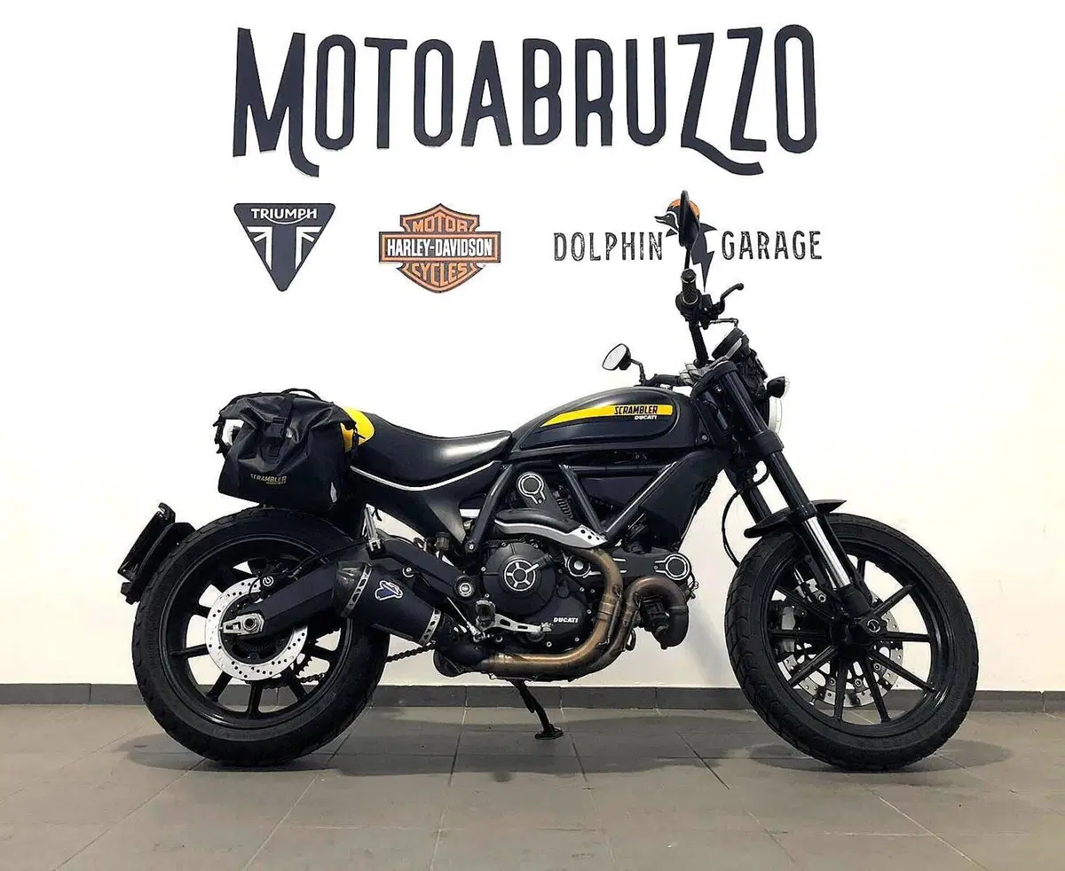 Ducati Scrambler 800 Full Throttle (2015 - 16)
