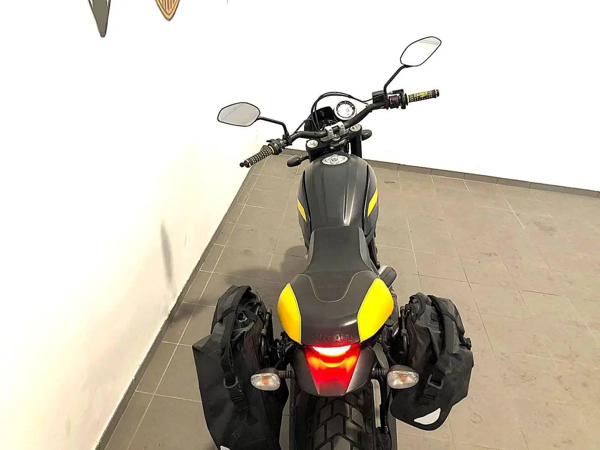 Ducati Scrambler 800 Full Throttle (2015 - 16) (9)