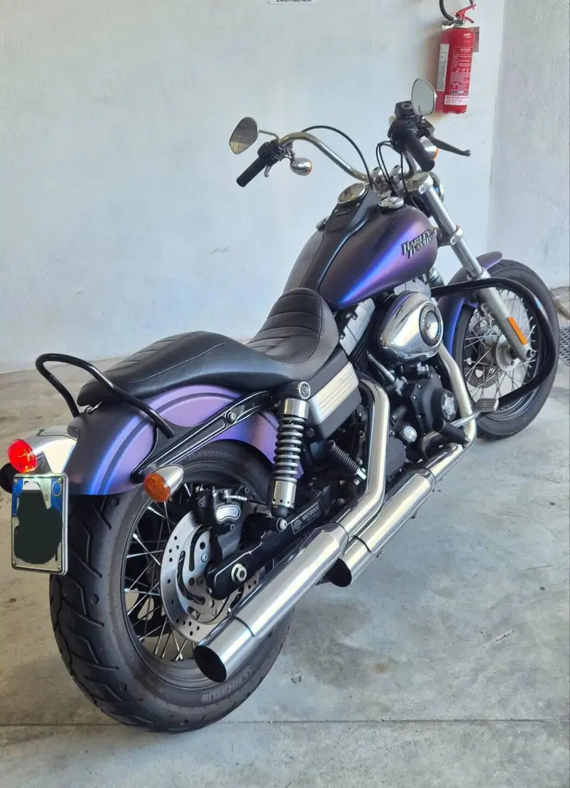 Harley-Davidson 1584 Street Bob (2008 - 15) - FXDB (3)