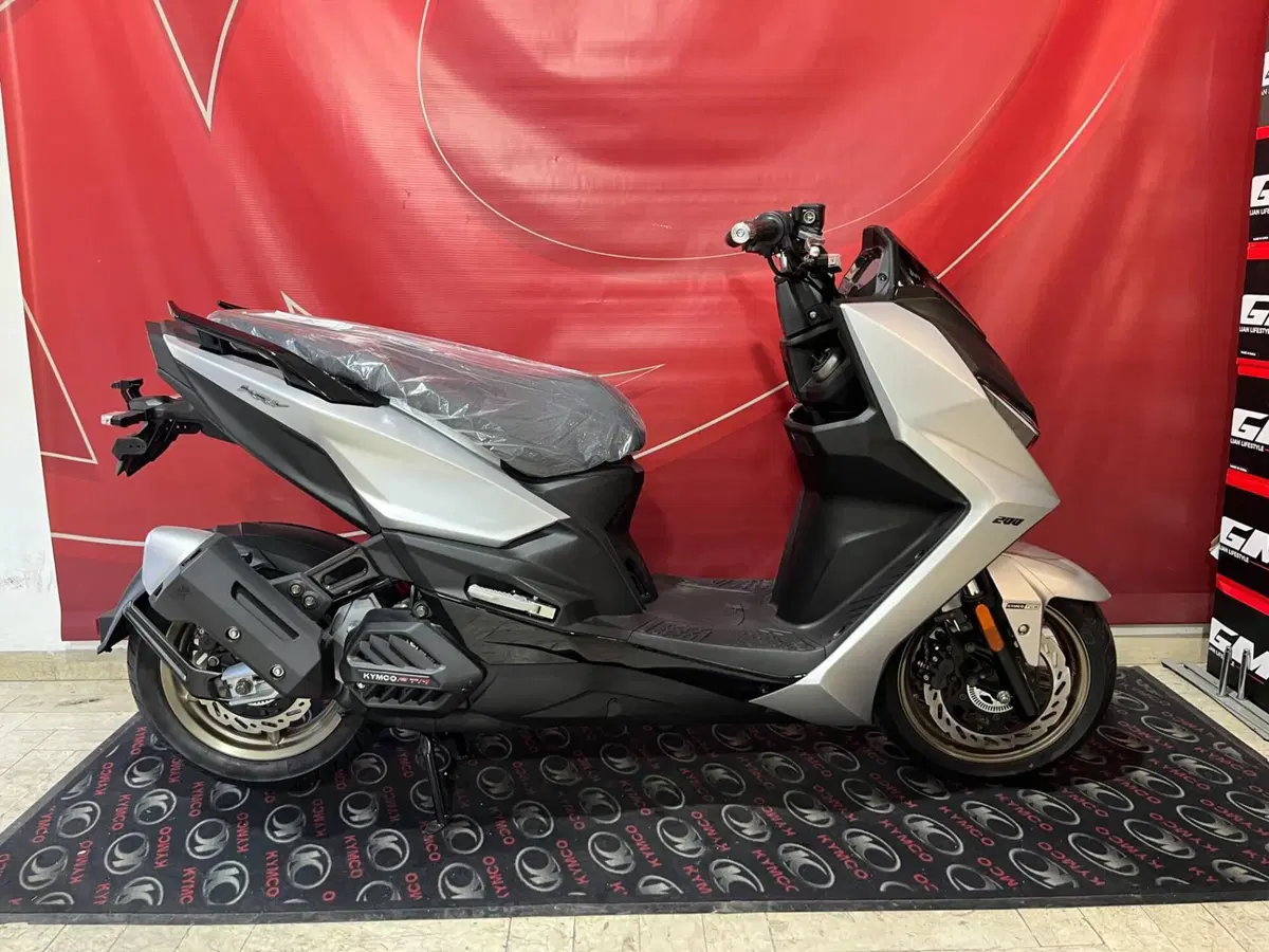 Kymco KRV 200 (2023 - 26) (2)