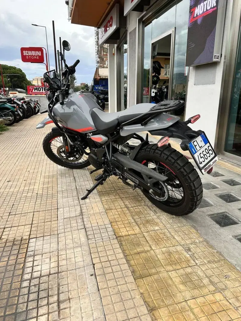 Royal Enfield Himalayan 450 (2024 - 26) (3)