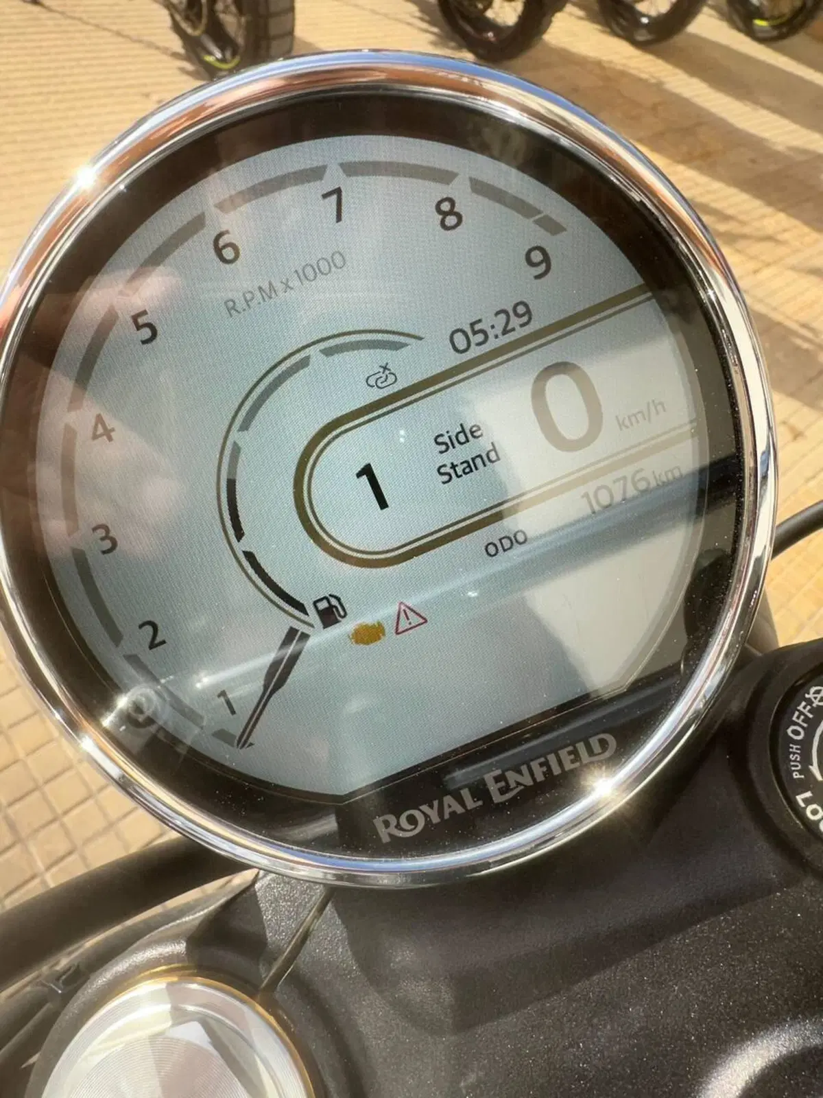 Royal Enfield Bear 650 (2025 - 26) (4)