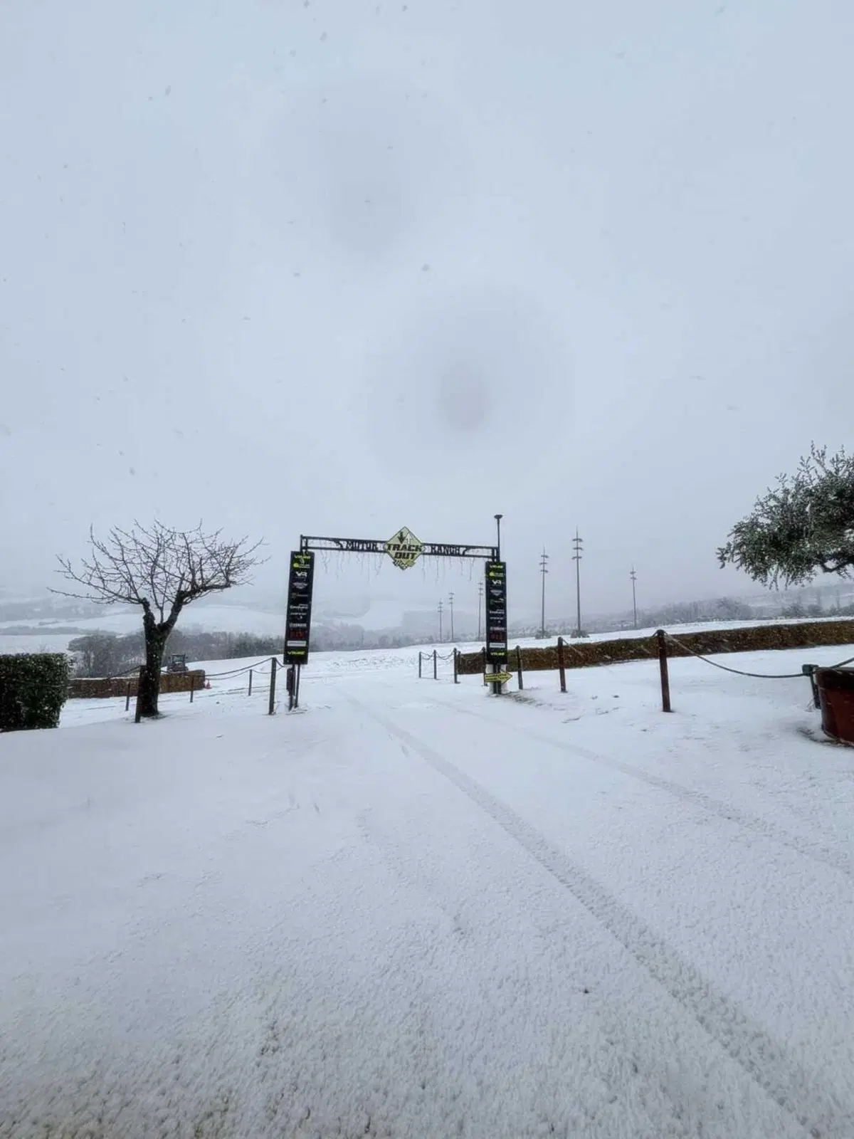 Italia sotto la neve: Imola, Misano e Mugello imbiancati, anche il Ranch di Valentino Rossi è un presepe [GALLERY] (12)