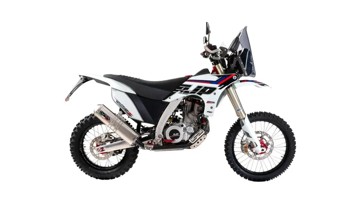 AJP PR7 650 Adventure PR7 650 Adventure (2025 - 26) (2)