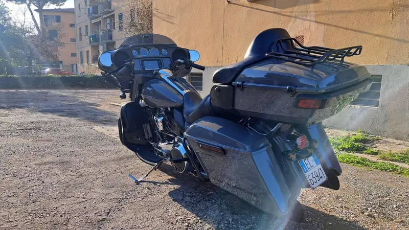 Harley-Davidson 107 Electra Glide Ultra Limited (2017 - 18) - FLHTK (2)