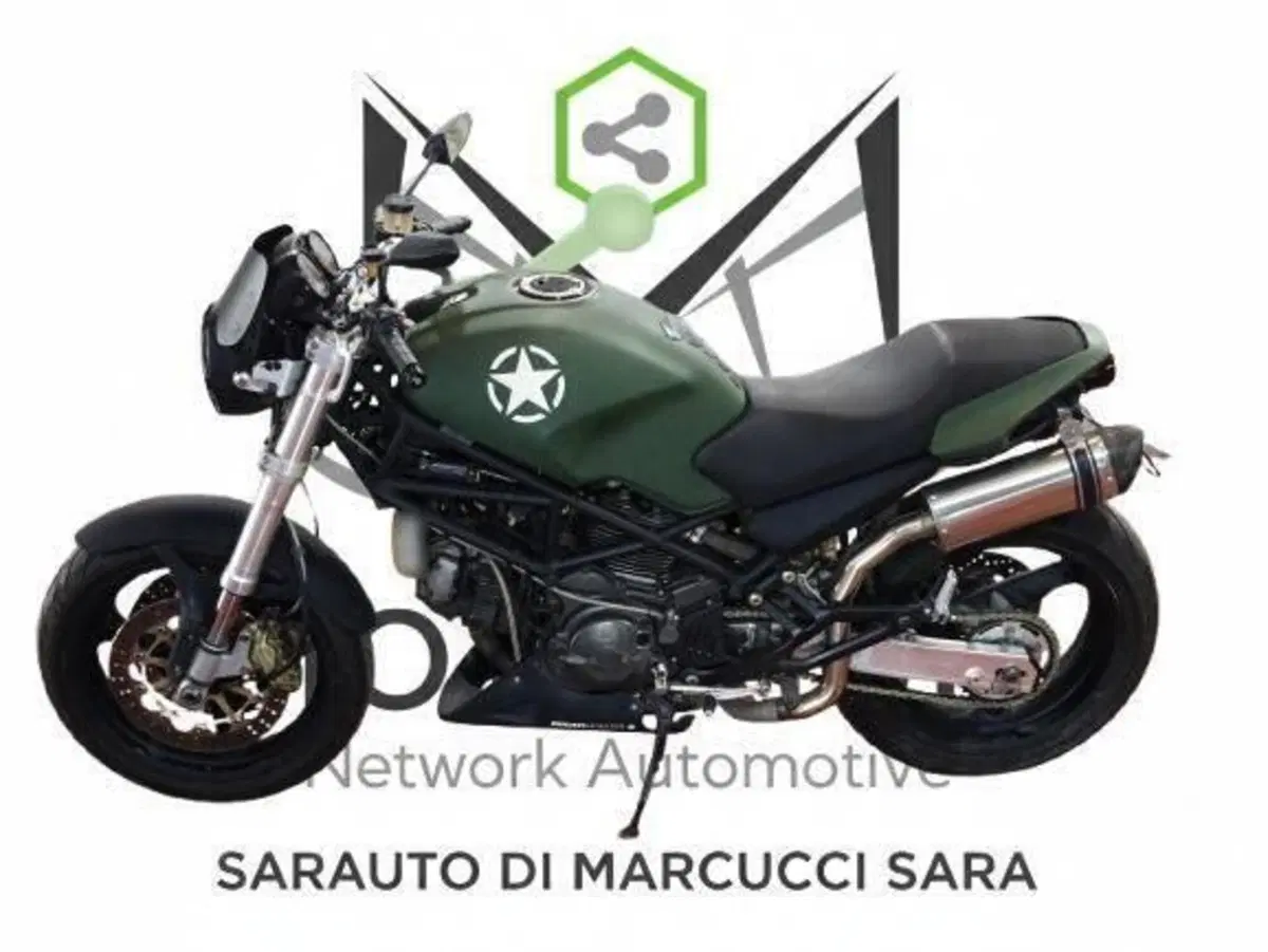 Ducati Monster 900 (1997 - 98) (4)