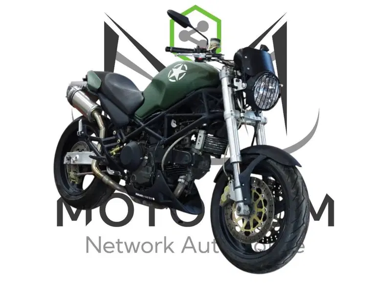 Ducati Monster 900 (1997 - 98) (2)