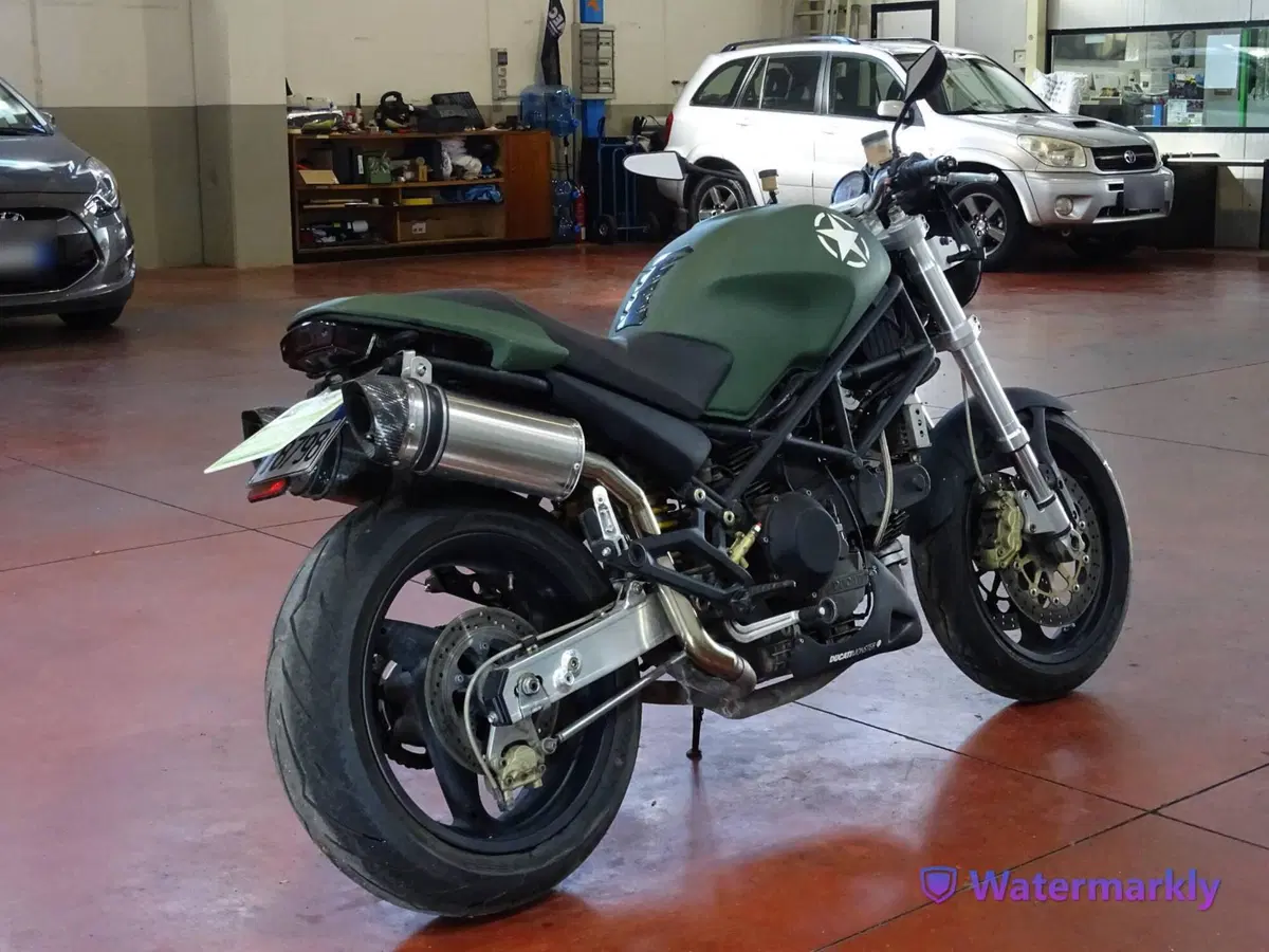 Ducati Monster 900 (1997 - 98) (6)