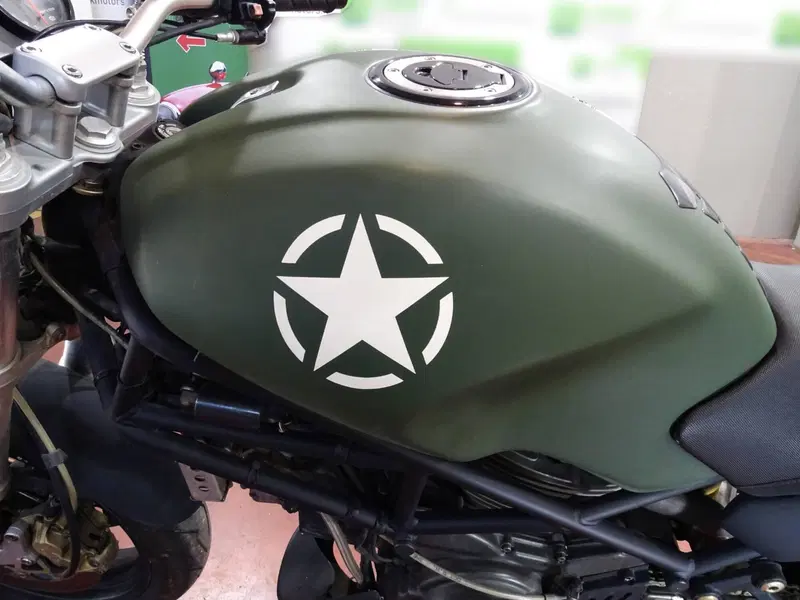 Ducati Monster 900 (1997 - 98) (12)
