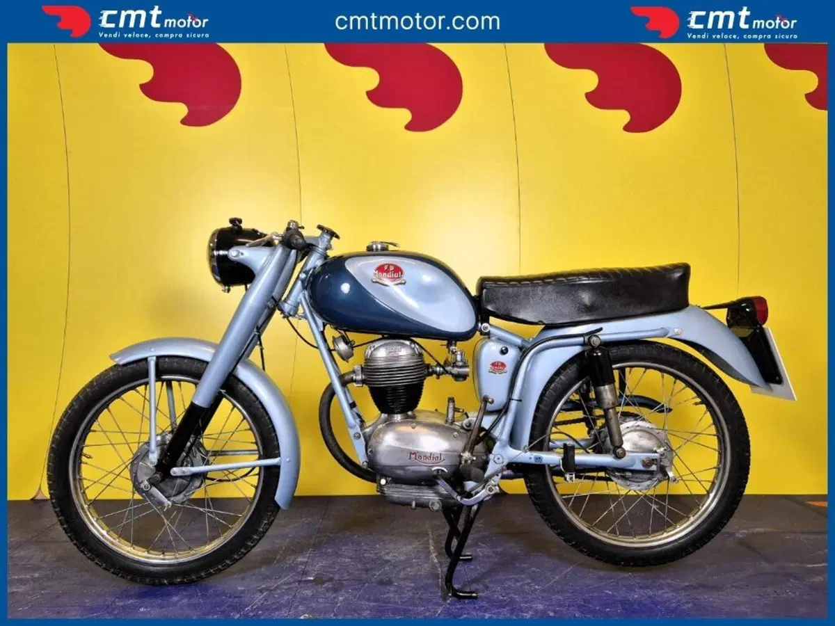 Mondial (3)