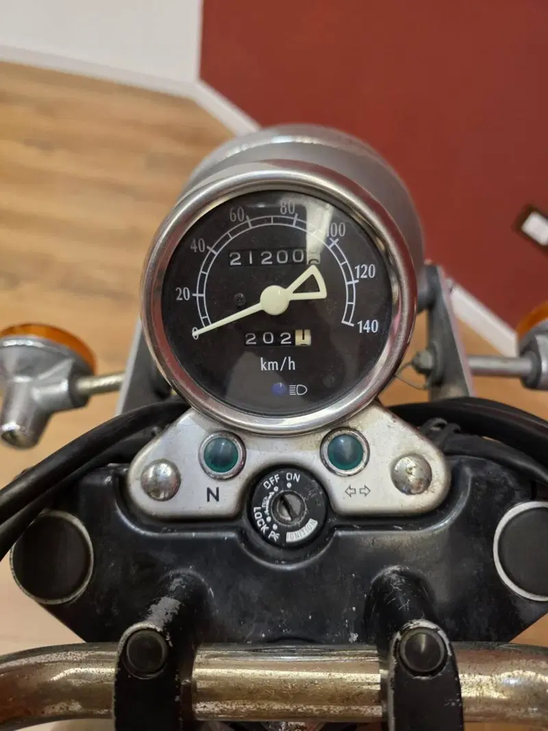 Suzuki TU250X