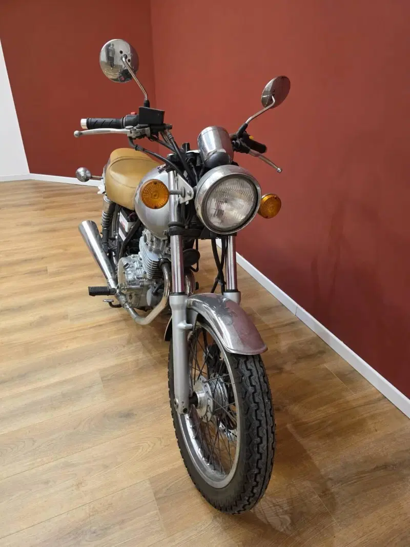 Suzuki TU250X (2)
