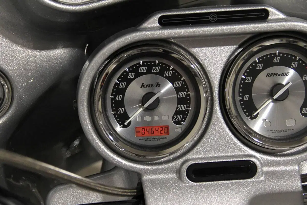 Harley-Davidson 1800 Road Glide (2008 - 12) - FLTRSE (15)