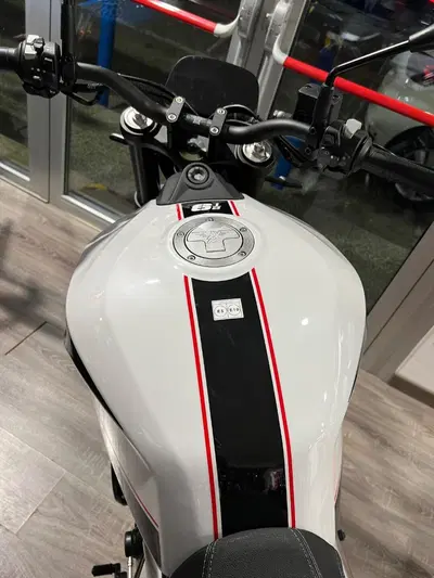 Moto Morini SEIEMMEZZO STR (2022 - 26) nuova