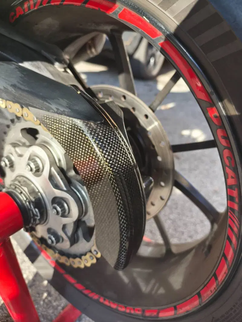 Ducati Multistrada 1200 ABS (2010 - 12) (4)