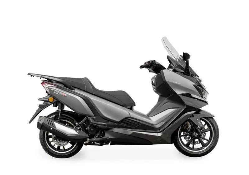 Cyclone RT3S (2025 - 26)