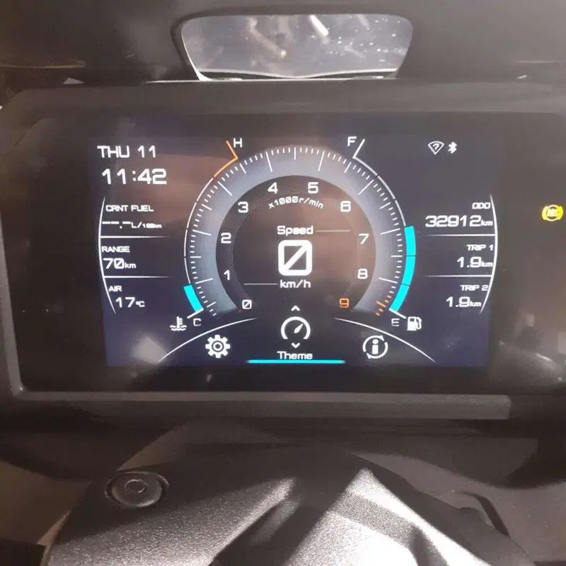 Yamaha T-Max 560 (2022 - 24) (6)