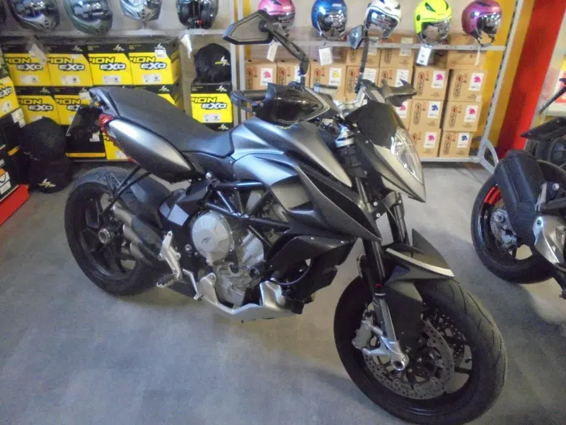 MV Agusta Rivale 800 EAS (2013 -15)