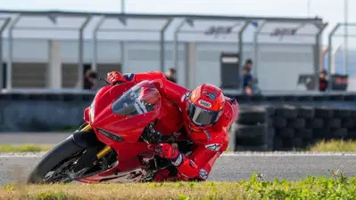 MotoGP 2026. Marc M&aacute;rquez &egrave; tornato in pista con la Panigale V2