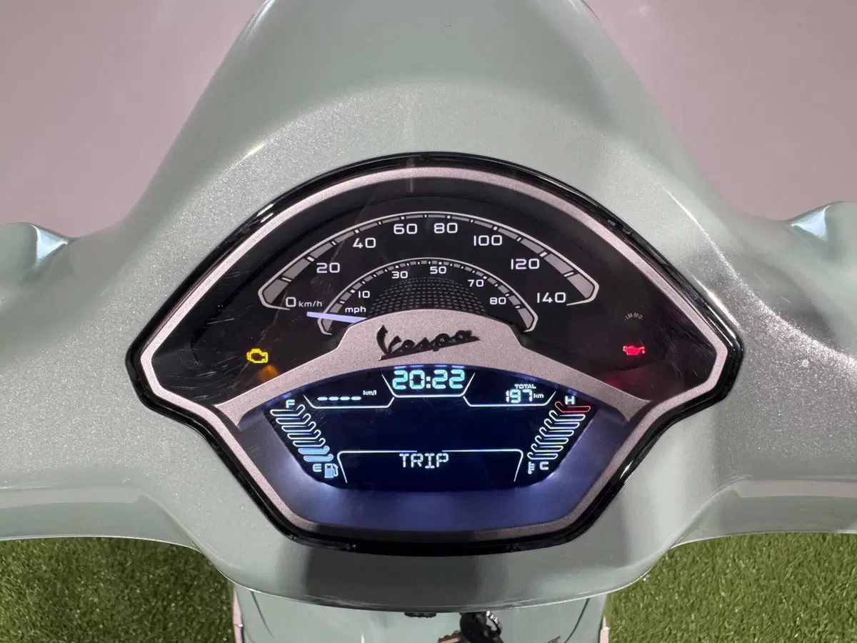 Vespa Primavera 125 (2024 - 25) (7)