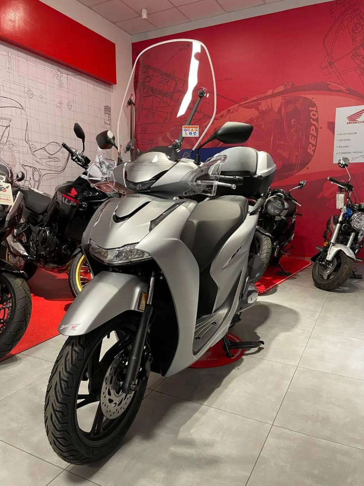 Honda SH 150 (2026) (9)