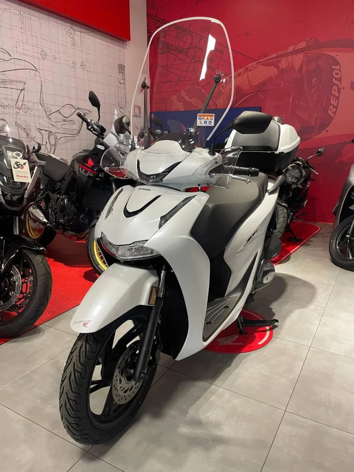 Honda SH 125 (2026) (2)