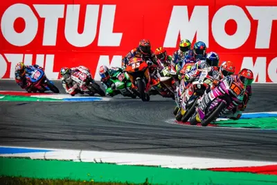 MotoGP 2026. Liberty Media finanzia i team per piloti che non siano italiani o spagnoli