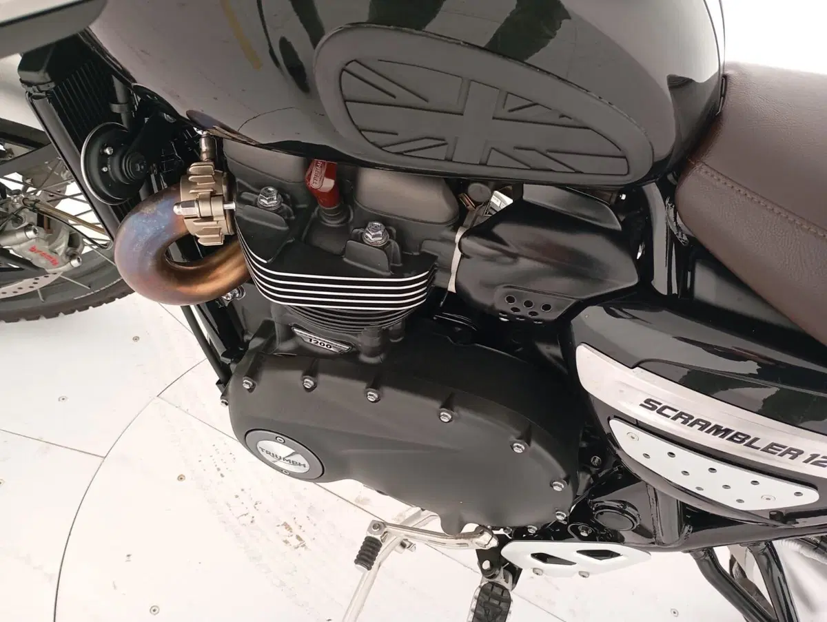 Triumph Scrambler 1200 XC (2021 - 23) (11)