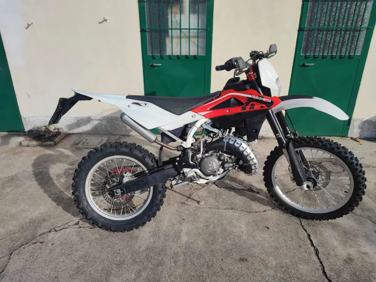 Husqvarna WR 125 (2011)