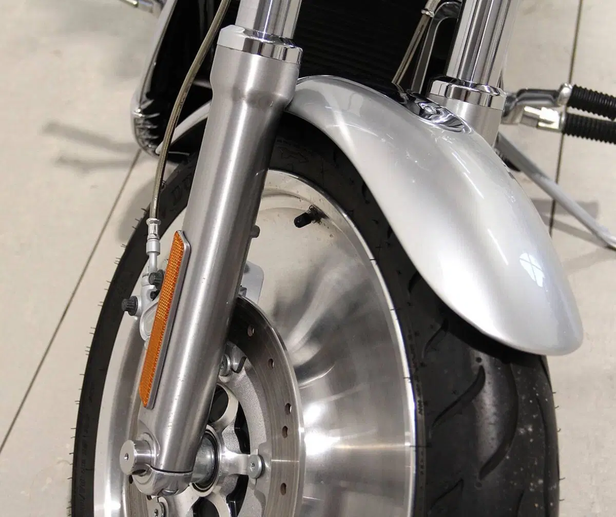 Harley-Davidson 1130 V-Rod (2002 - 05) - VRSCA (16)