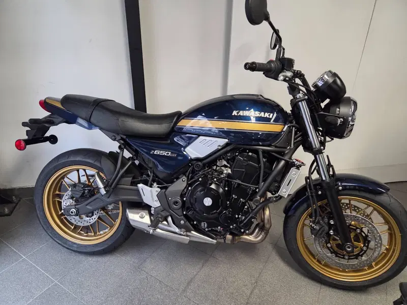 Kawasaki Z 650 RS (2025 - 26)