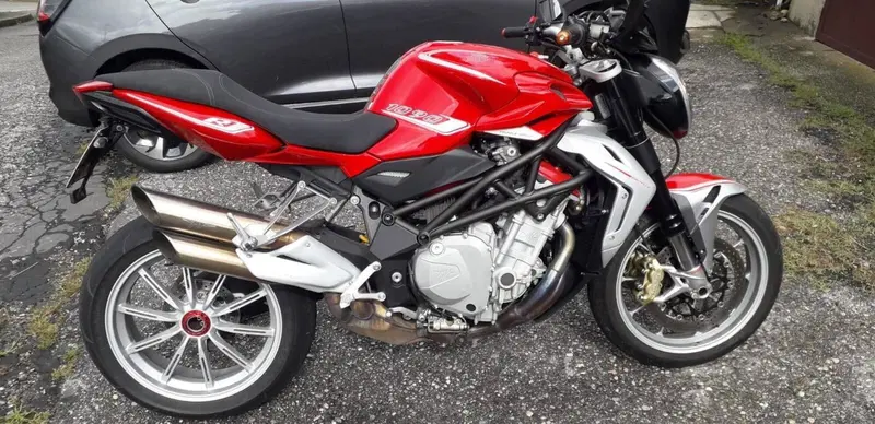 MV Agusta Brutale 1090 R (2012 - 15)