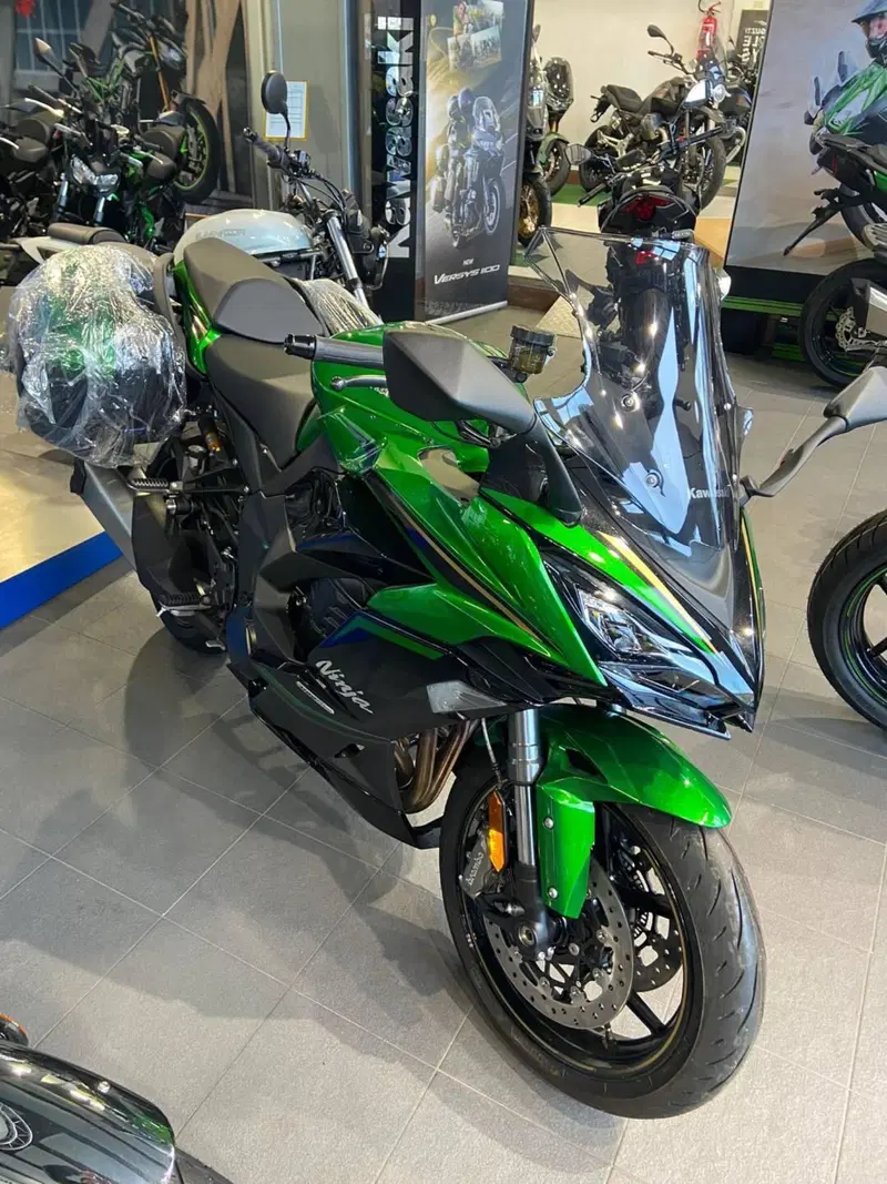 Kawasaki Ninja 1100 SX SE Tourer (2025 - 26)
