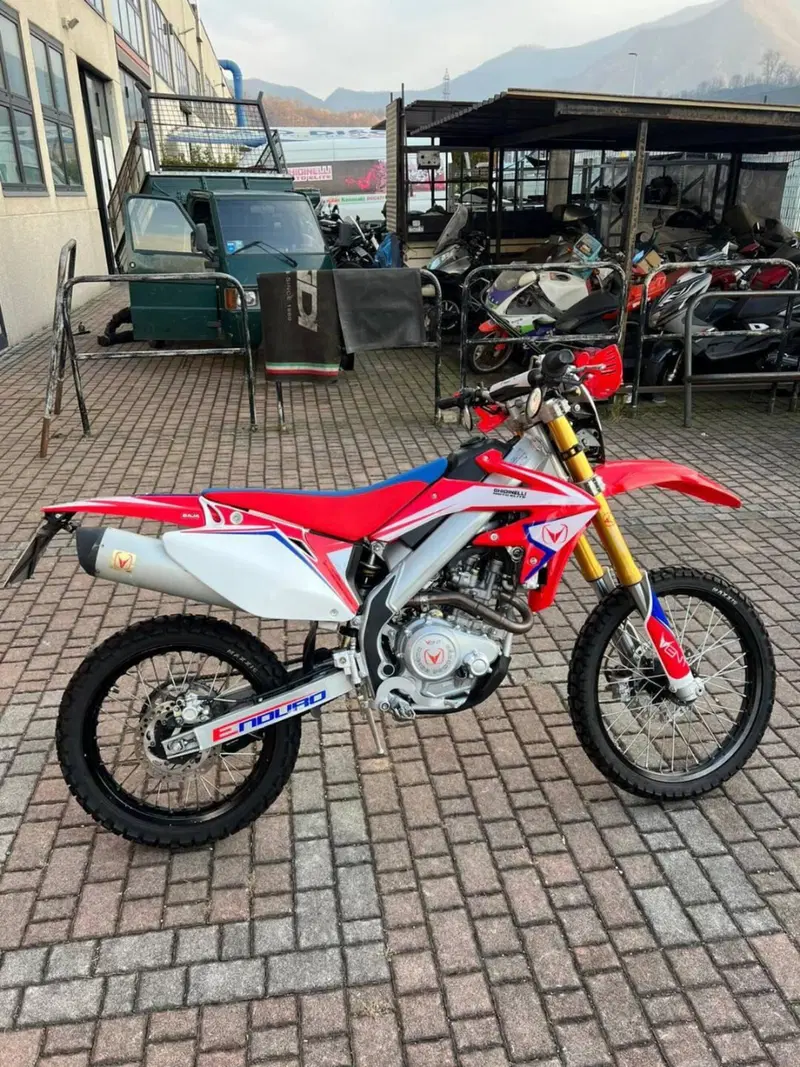 Vent Baja 125 4T RR (2022 - 25)