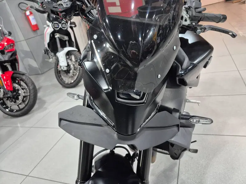Yamaha MT-09 (2024 - 26) (4)