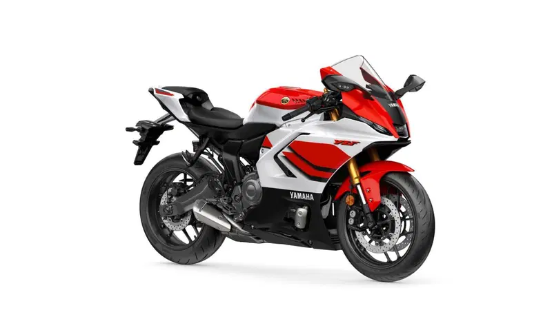 Yamaha YZF R7 (2026) (2)