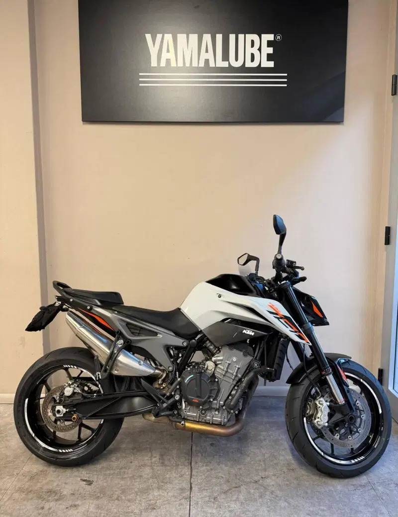 KTM 790 Duke L (2023 - 24)