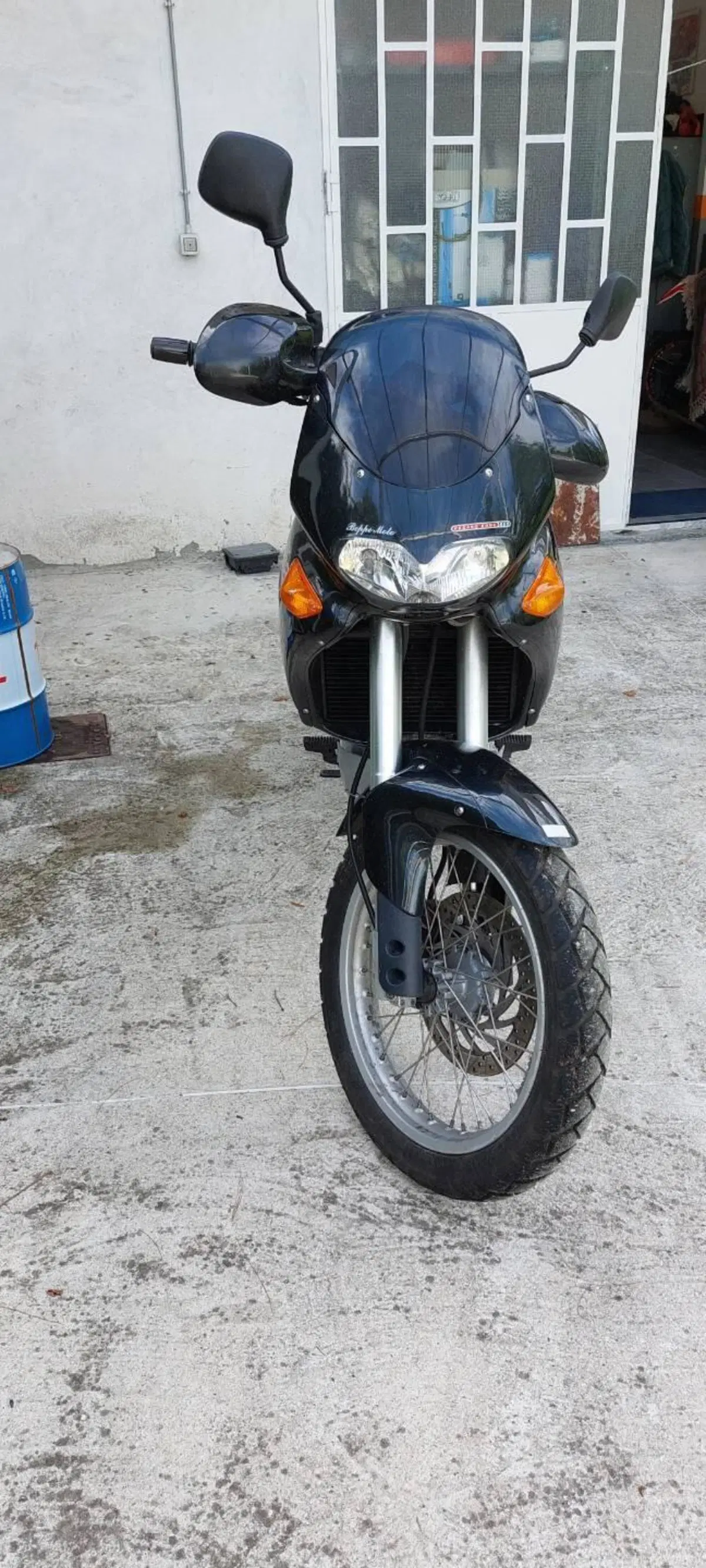 Aprilia Pegaso 650 (1997 - 00) (2)