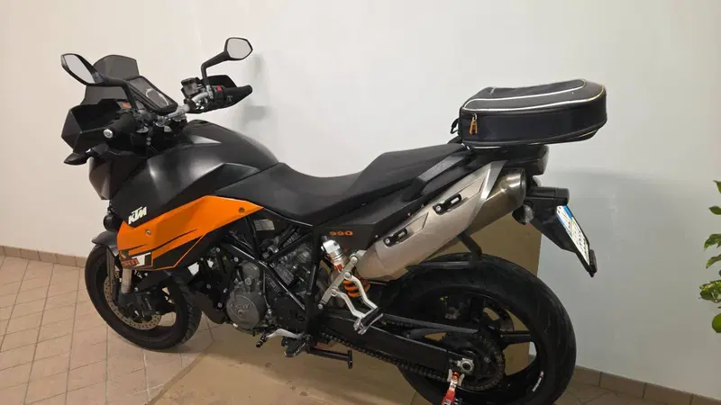 KTM 990 Supermoto T (2009 - 11) (8)