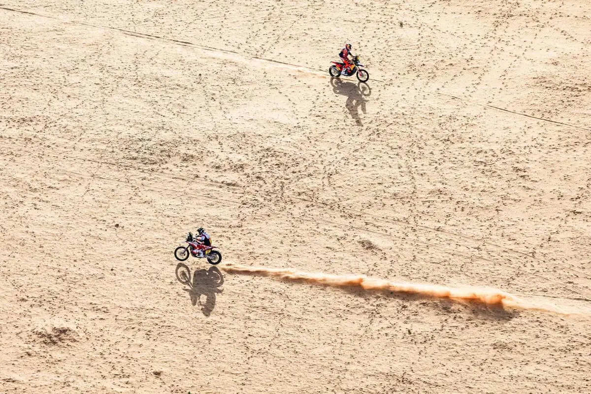 Dakar 2026. T6 BIS. Ricky, Nasser, libretto e patente. Come siamo messi con la revisione? (6)