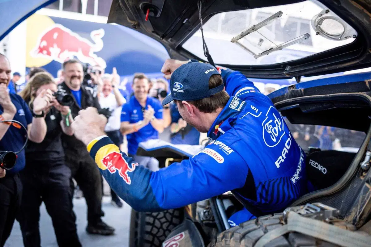 Dakar 2026. T6 BIS. Ricky, Nasser, libretto e patente. Come siamo messi con la revisione? (9)