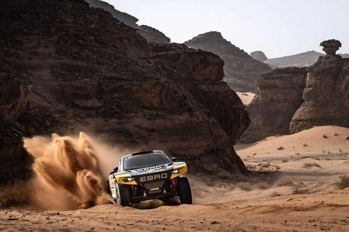 Dakar 2026. T6 BIS. Ricky, Nasser, libretto e patente. Come siamo messi con la revisione? (2)