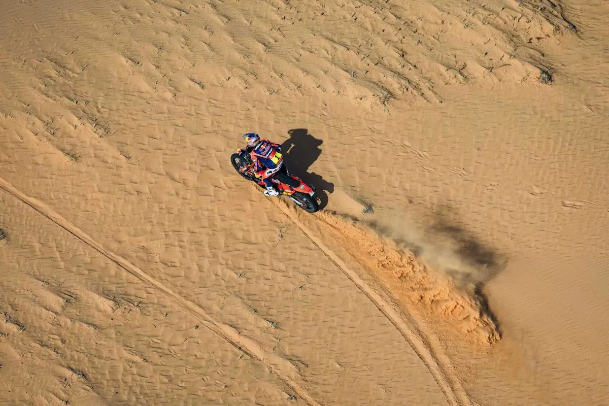 Dakar 2026. T6 BIS. Ricky, Nasser, libretto e patente. Come siamo messi con la revisione? (12)