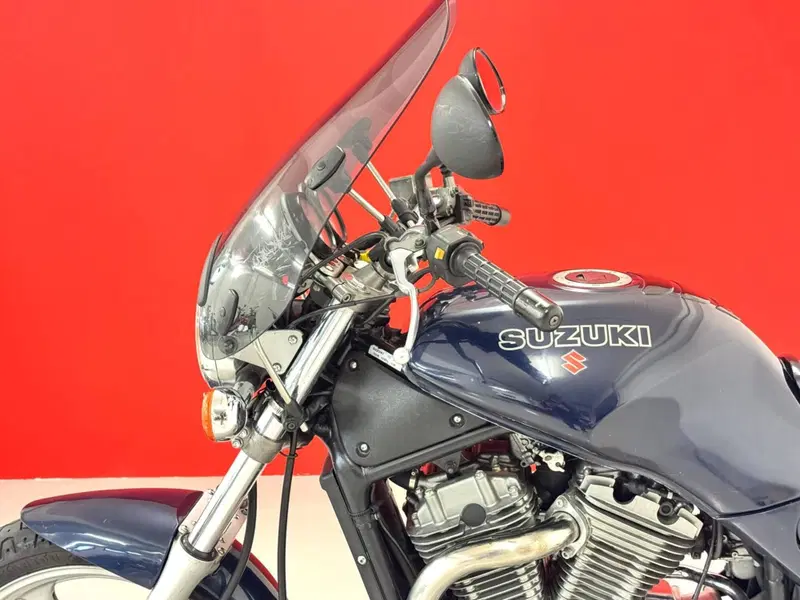 Suzuki VX 800 (16)